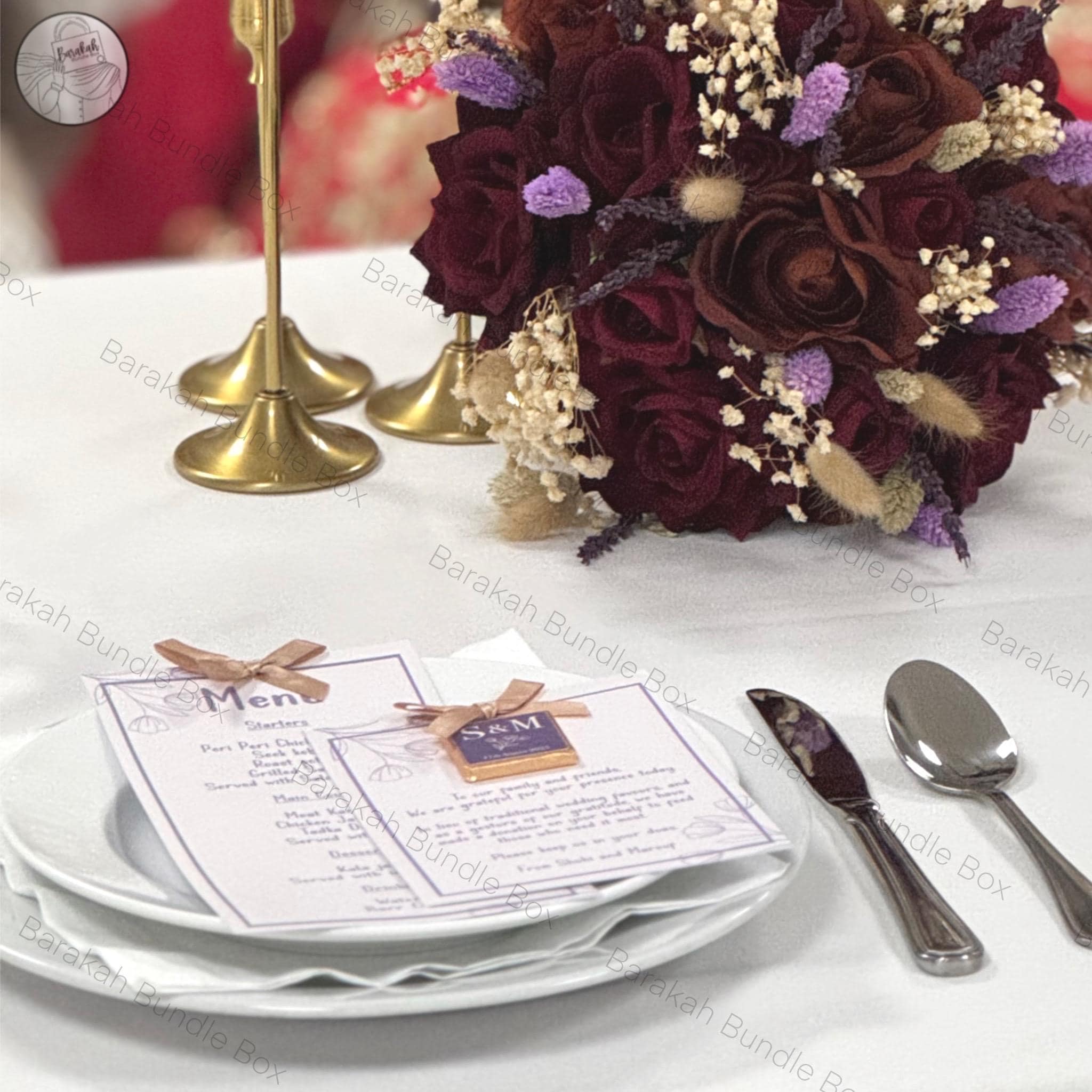 Personalised Wedding Initial Favours with Date – Custom Chocolate Wedding Favours – Silver / Gold Foil | Unique Wedding Guest Thank You Gift